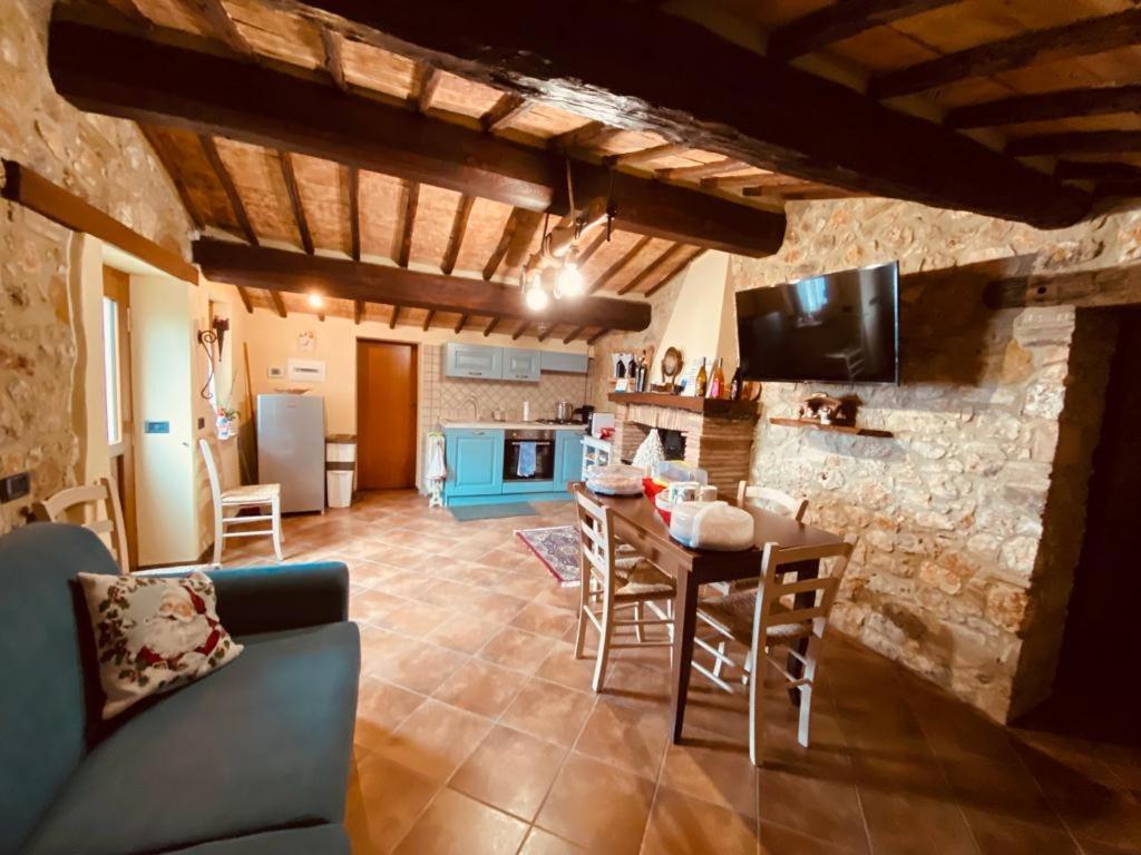 Alviano B&B Fontanelle מראה חיצוני תמונה